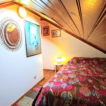 Apartment Mansarda No Coracao Do Bairro Alto Lissabon