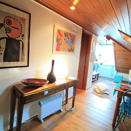 Mansarda No Coracao Do Bairro Alto Apartment Lissabon