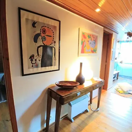 Mansarda No Coracao Do Bairro Alto Apartment