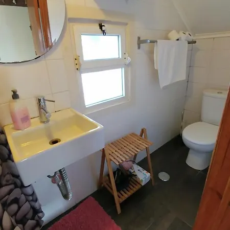 Mansarda No Coracao Do Bairro Alto Apartament Lizbona